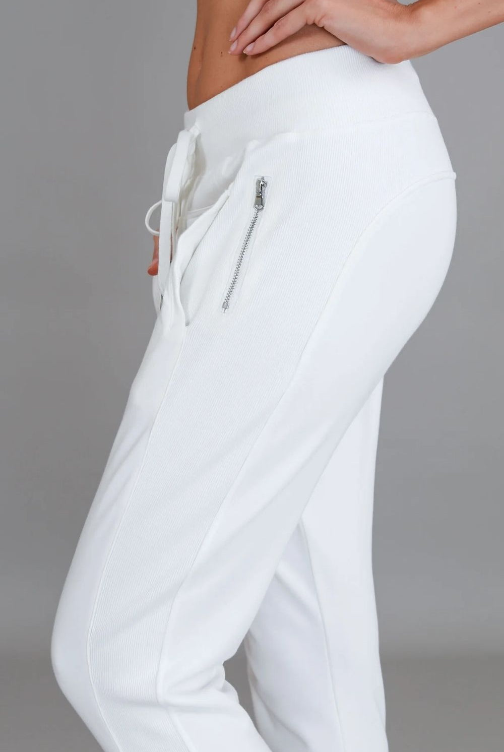 3rd Story The Label - Byron Jogger | White - Jogger - Silvermaple Boutique