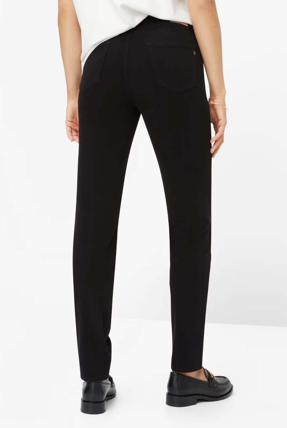 Brax - Shakira Denim Jean | Clean Perma Black - Jeans - Silvermaple Boutique