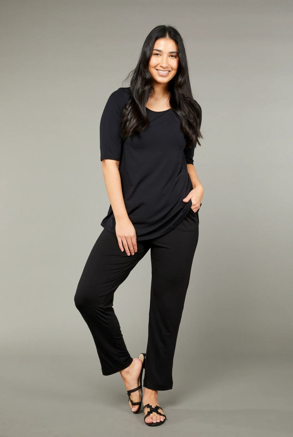 Tani - Elbow Swing Tee | Black - T-Shirt - Silvermaple Boutique