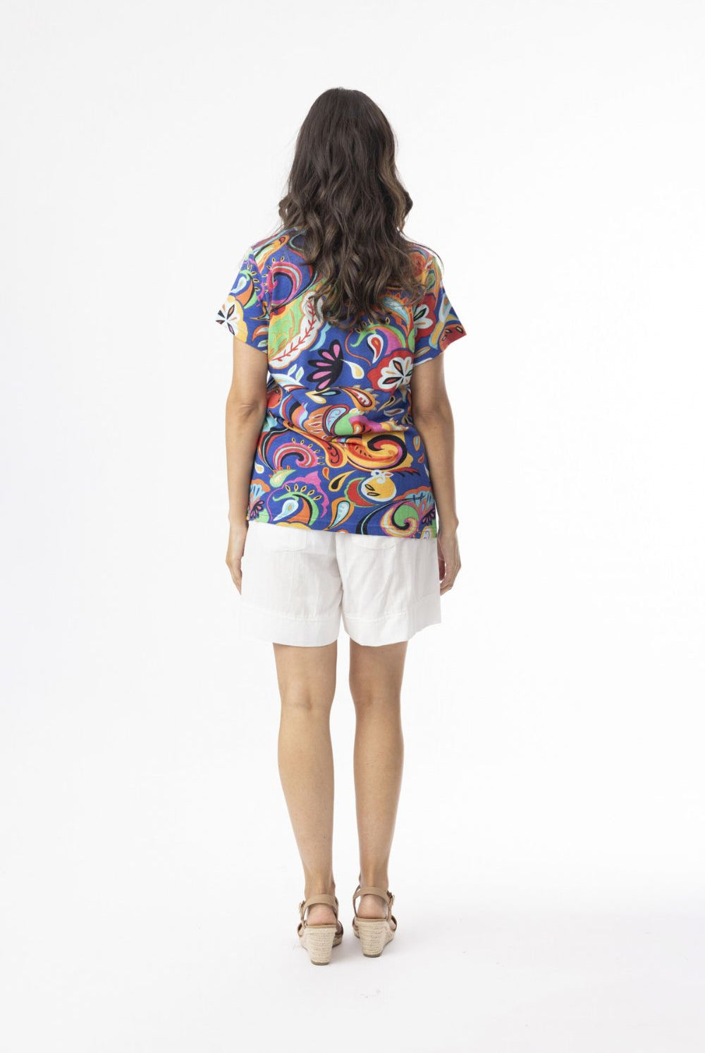 Fashion Express - Easy Days V Neck Tee | Retro Paisley - T-Shirt - Silvermaple Boutique