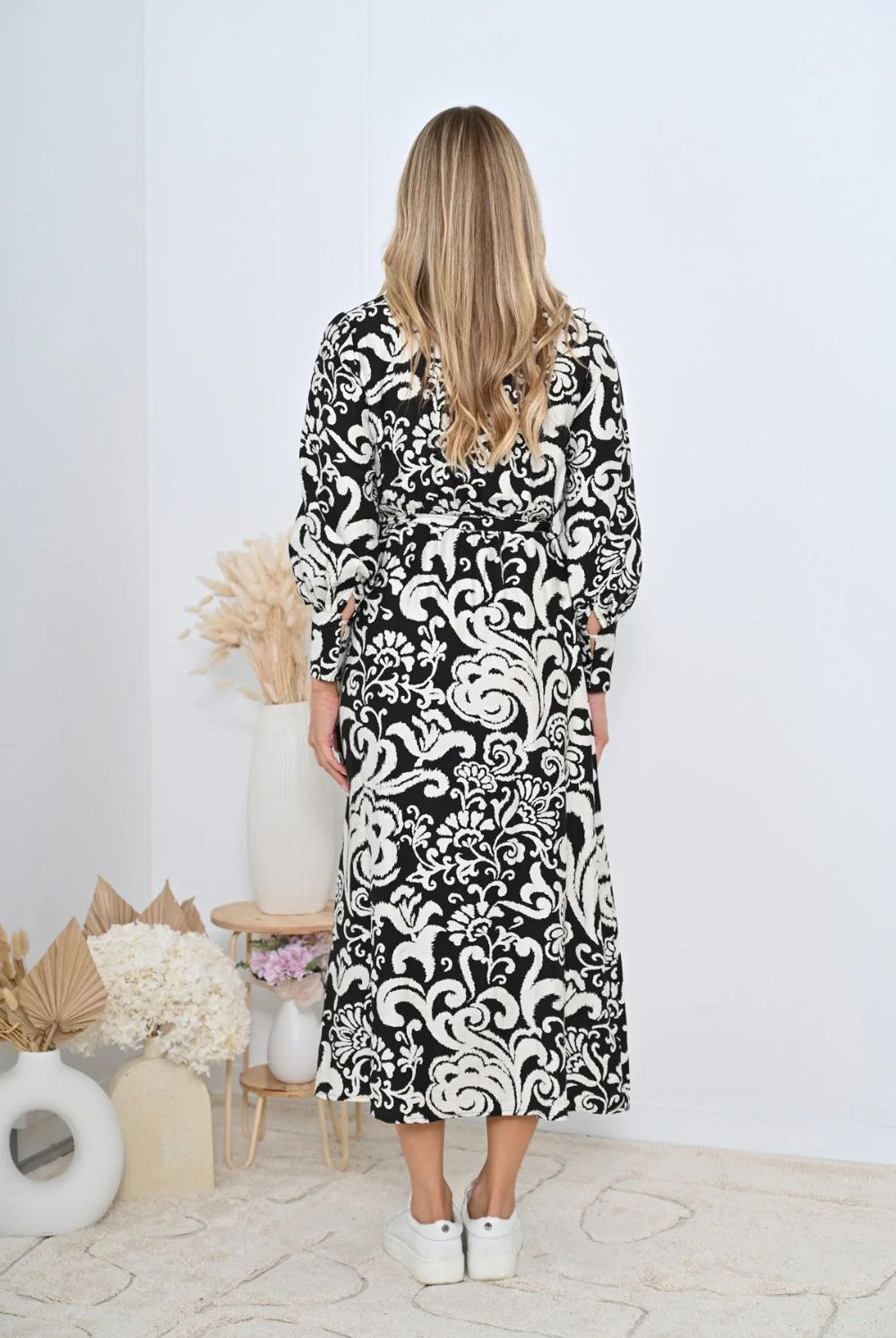 Fashion Express - Vivienne Dress | Black Floral - Dress - Silvermaple Boutique