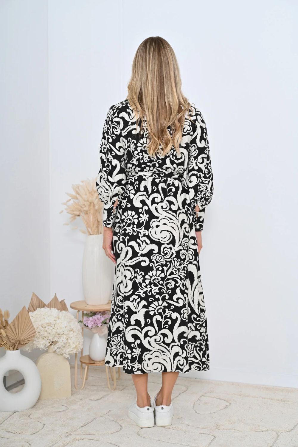 Fashion Express - Vivienne Dress | Black Floral - Dress - Silvermaple Boutique