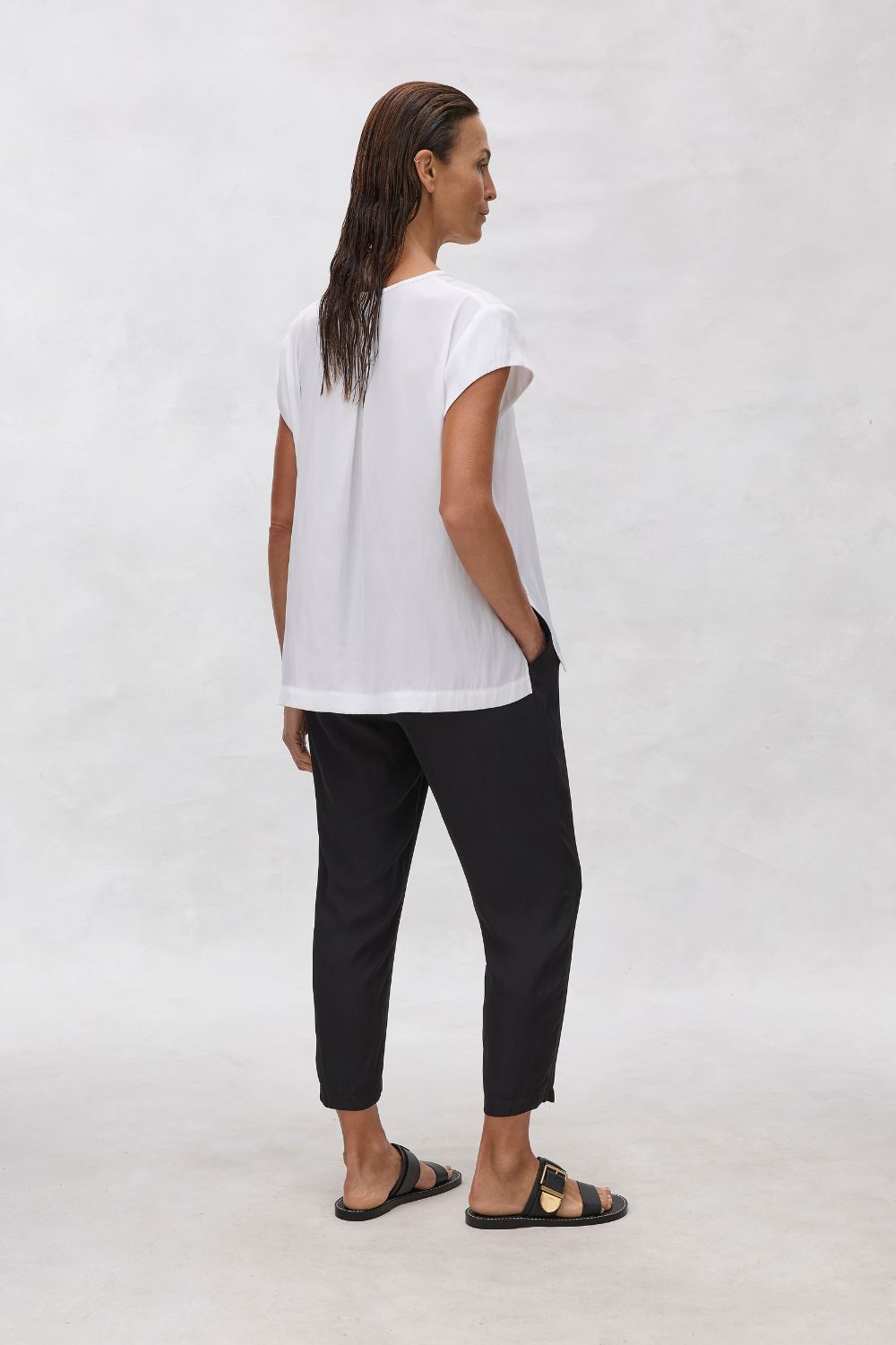 Mela Purdie - Slide T | White - Top - Silvermaple Boutique