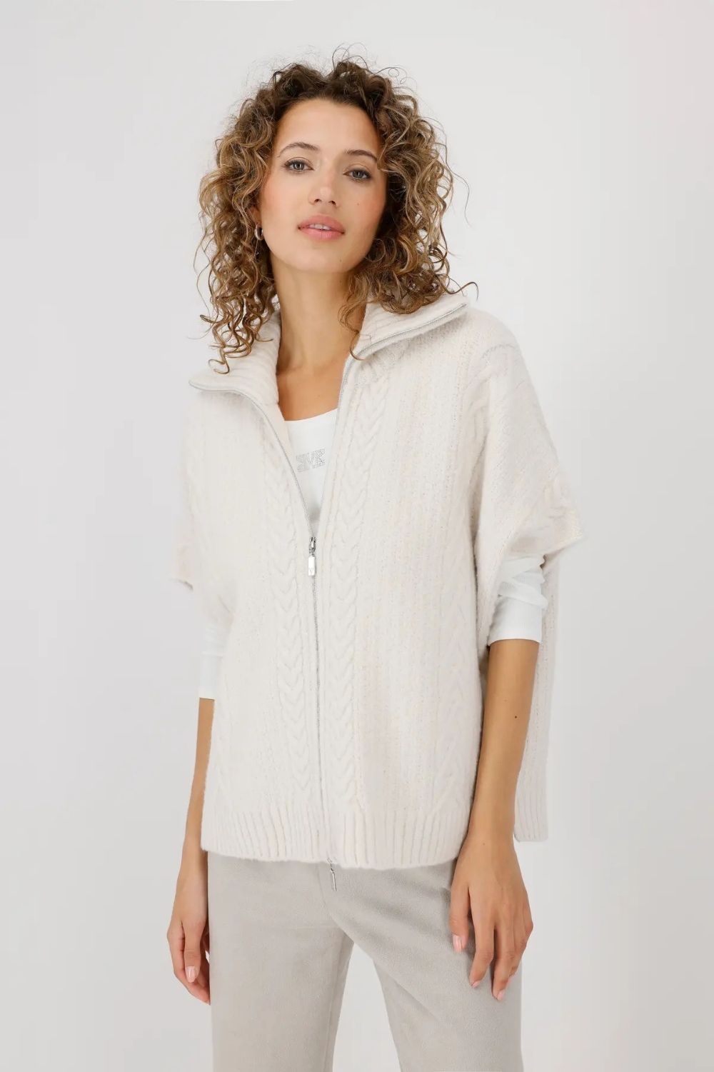 Monari - Monari Knitted Cabel Cape | Oat Milk - Jumper - Silvermaple Boutique