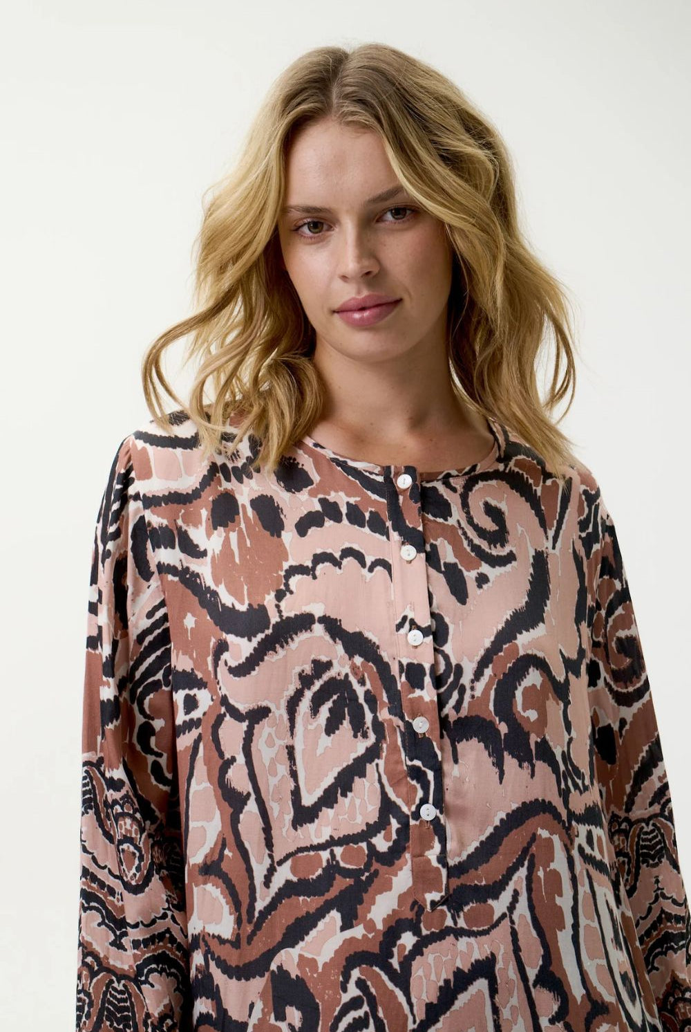 Oneseason - Oneseason Llew Maxi Dress | Valencia Mocha - Dress - Silvermaple Boutique