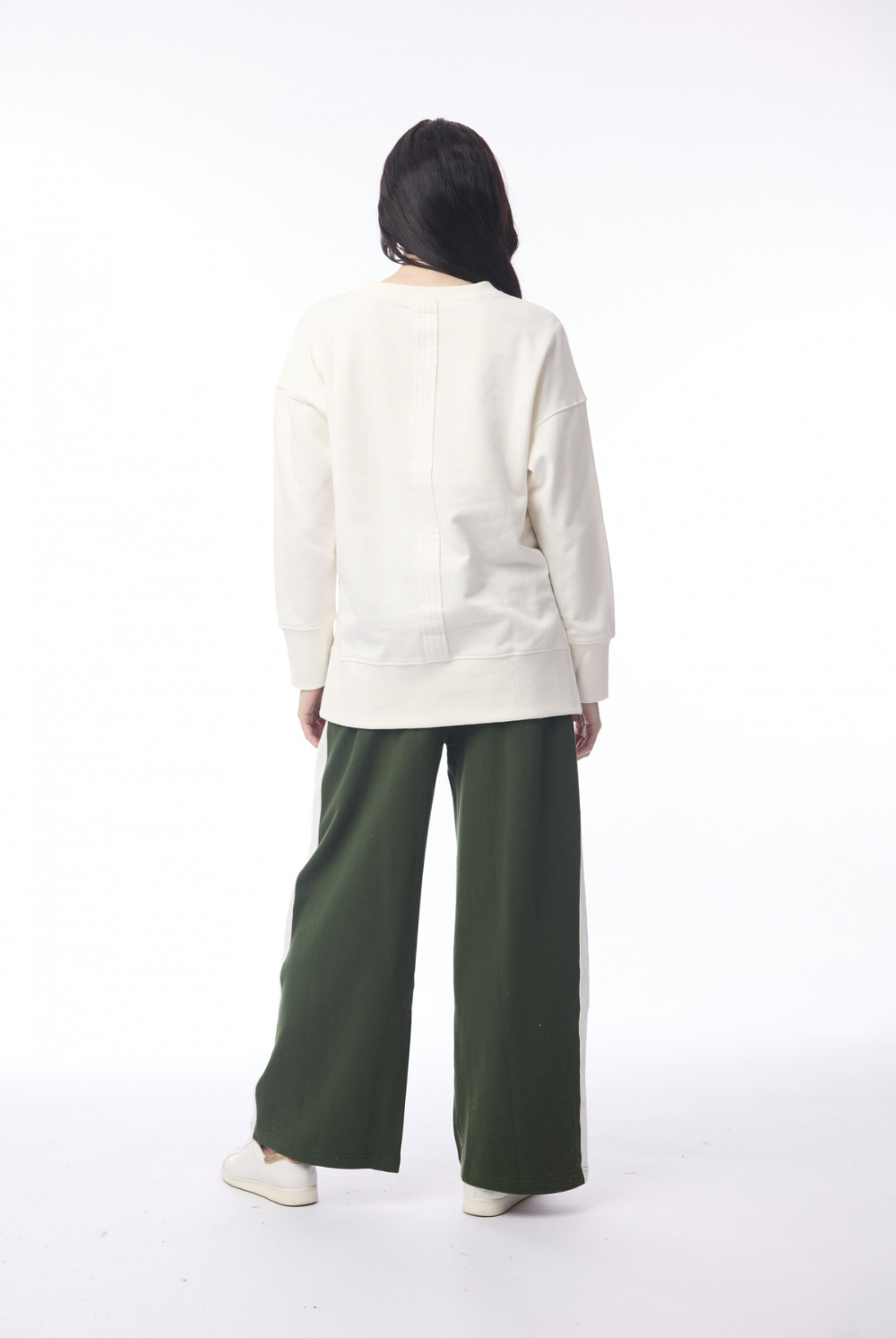 Orientique - Embellished Sweatshirt | Negroni - Jumper - Silvermaple Boutique