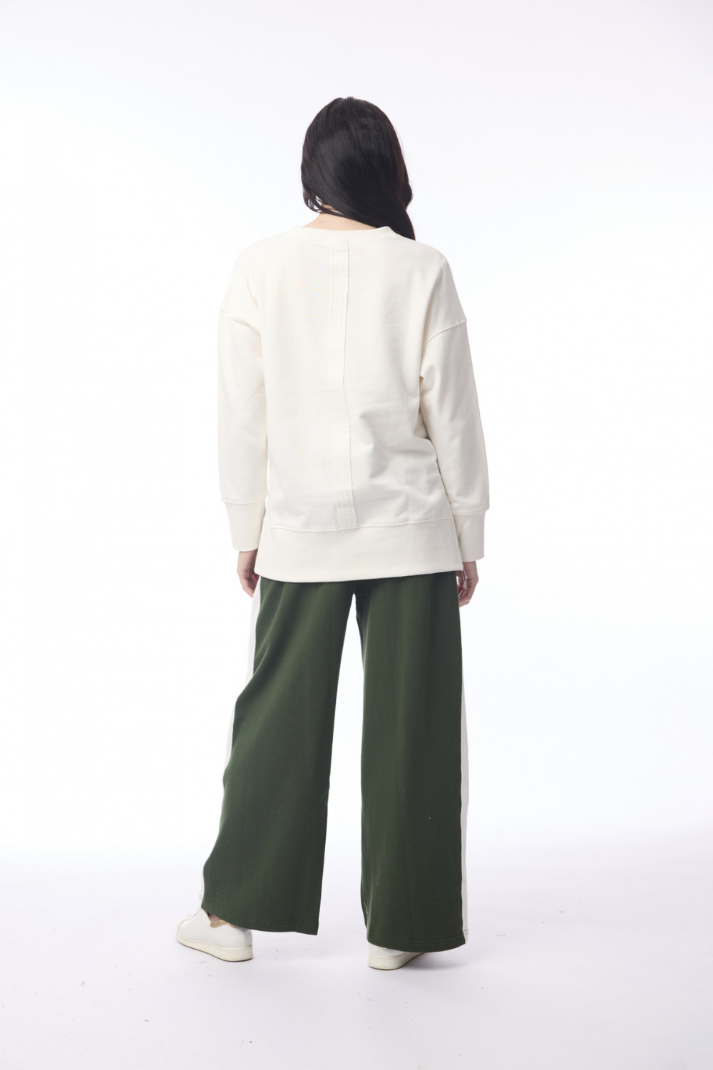 Orientique - Embellished Sweatshirt | Negroni - Jumper - Silvermaple Boutique