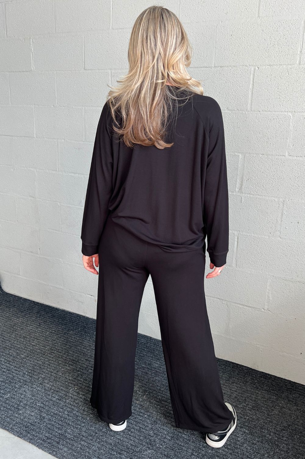 Philosophy Australia - Apple Brushed Wide Leg Pant | Black - Pants - Silvermaple Boutique