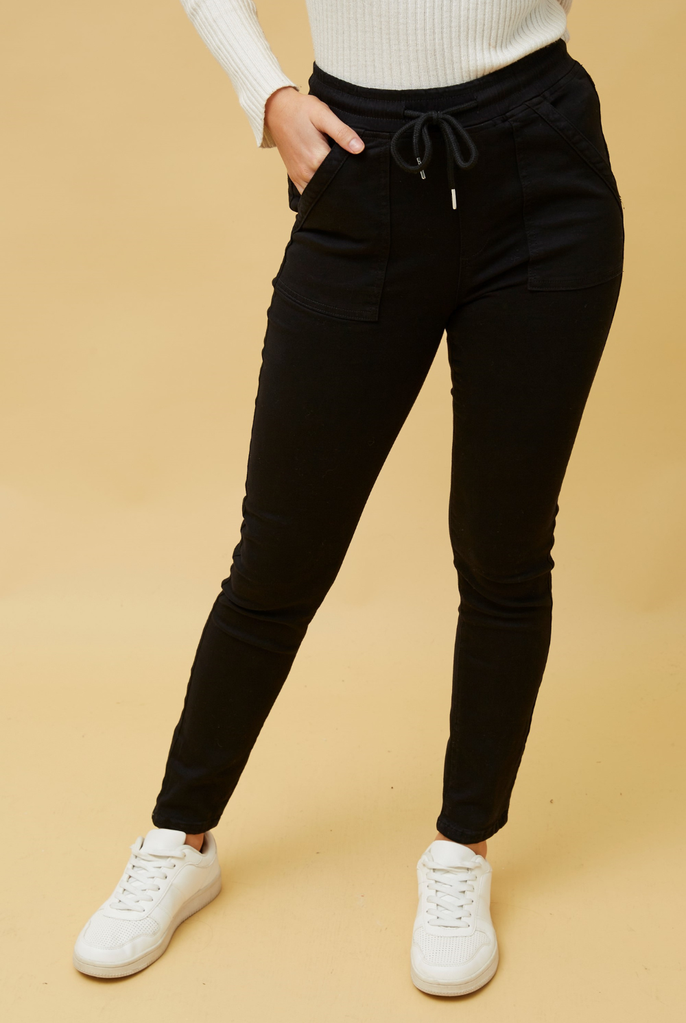 Silvermaple Collection - Sunday Jogger | Black - Jogger - Silvermaple Boutique