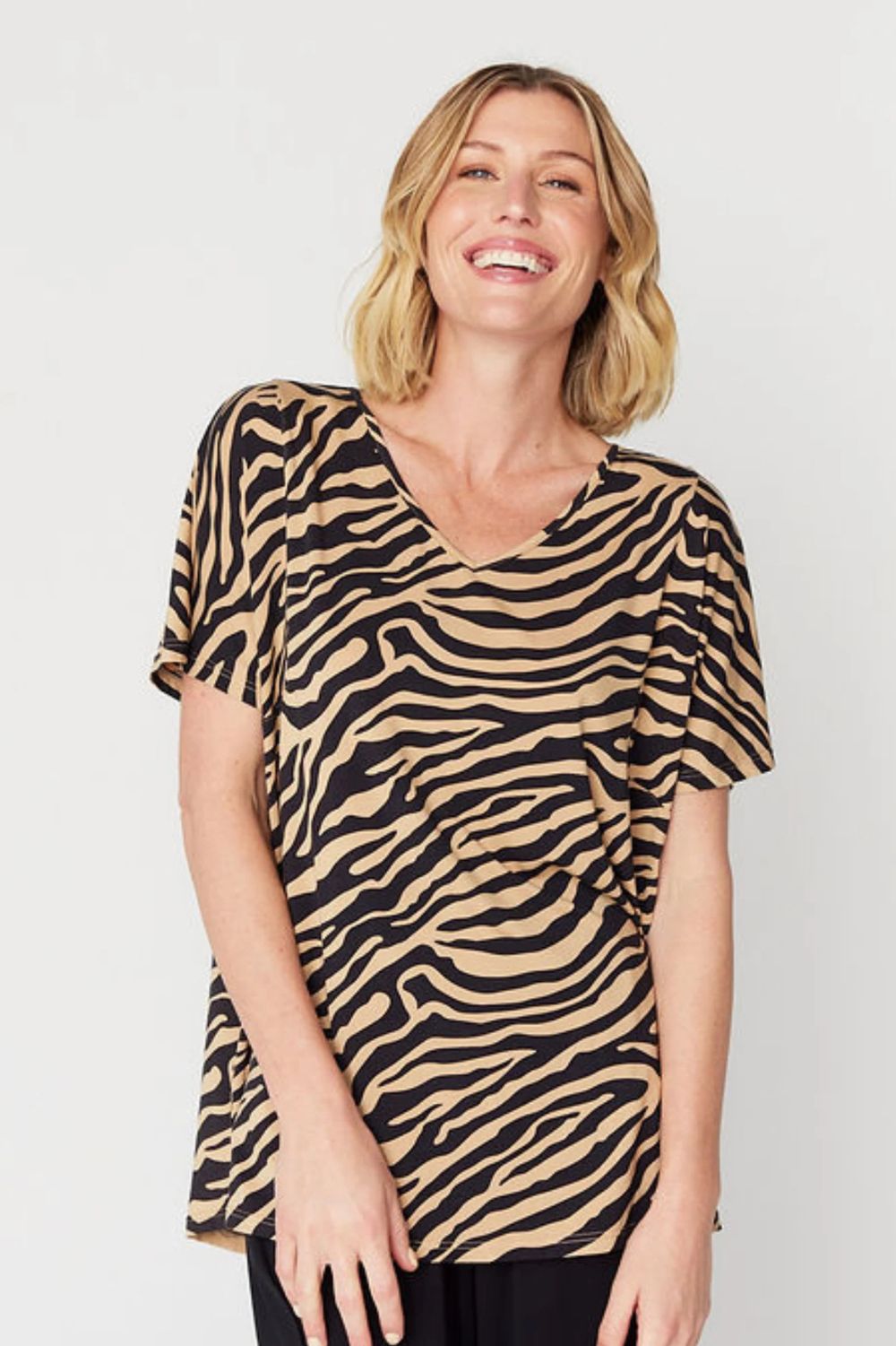 Tani - Ivy Swing Tee | Sahara - T-Shirt - Silvermaple Boutique