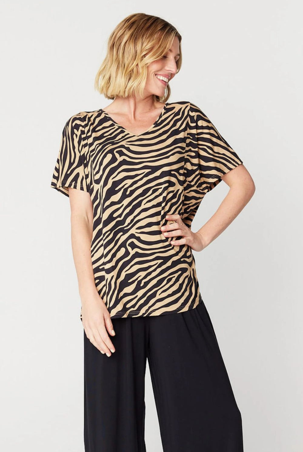 Tani - Ivy Swing Tee | Sahara - T-Shirt - Silvermaple Boutique