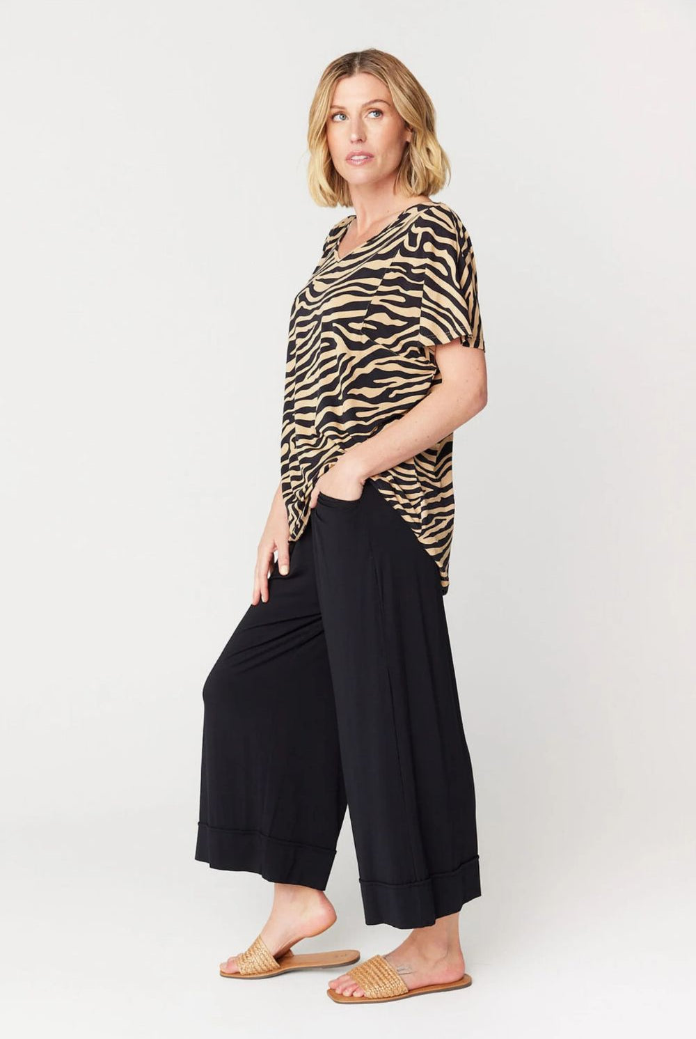 Tani - Ivy Swing Tee | Sahara - T-Shirt - Silvermaple Boutique