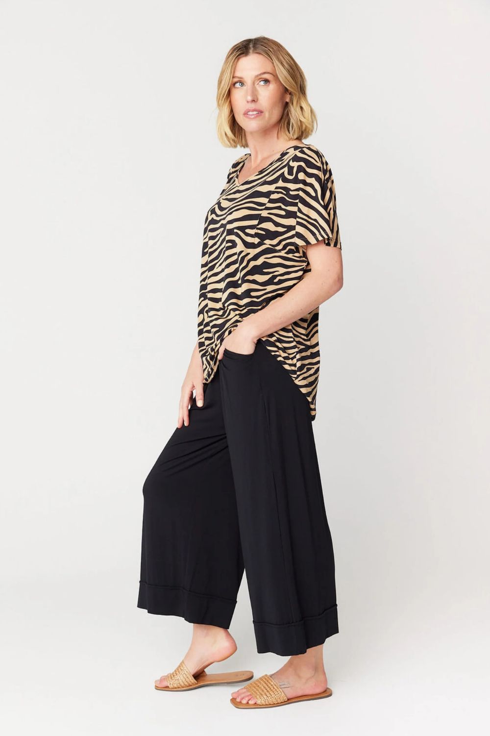 Tani - Ivy Swing Tee | Sahara - T-Shirt - Silvermaple Boutique