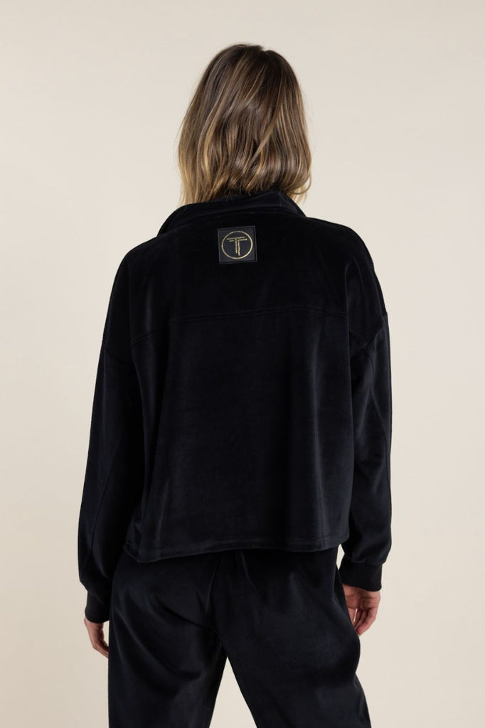 Two T's Velour Cropped Sweat Jacket | Black _Silvermaple Boutique