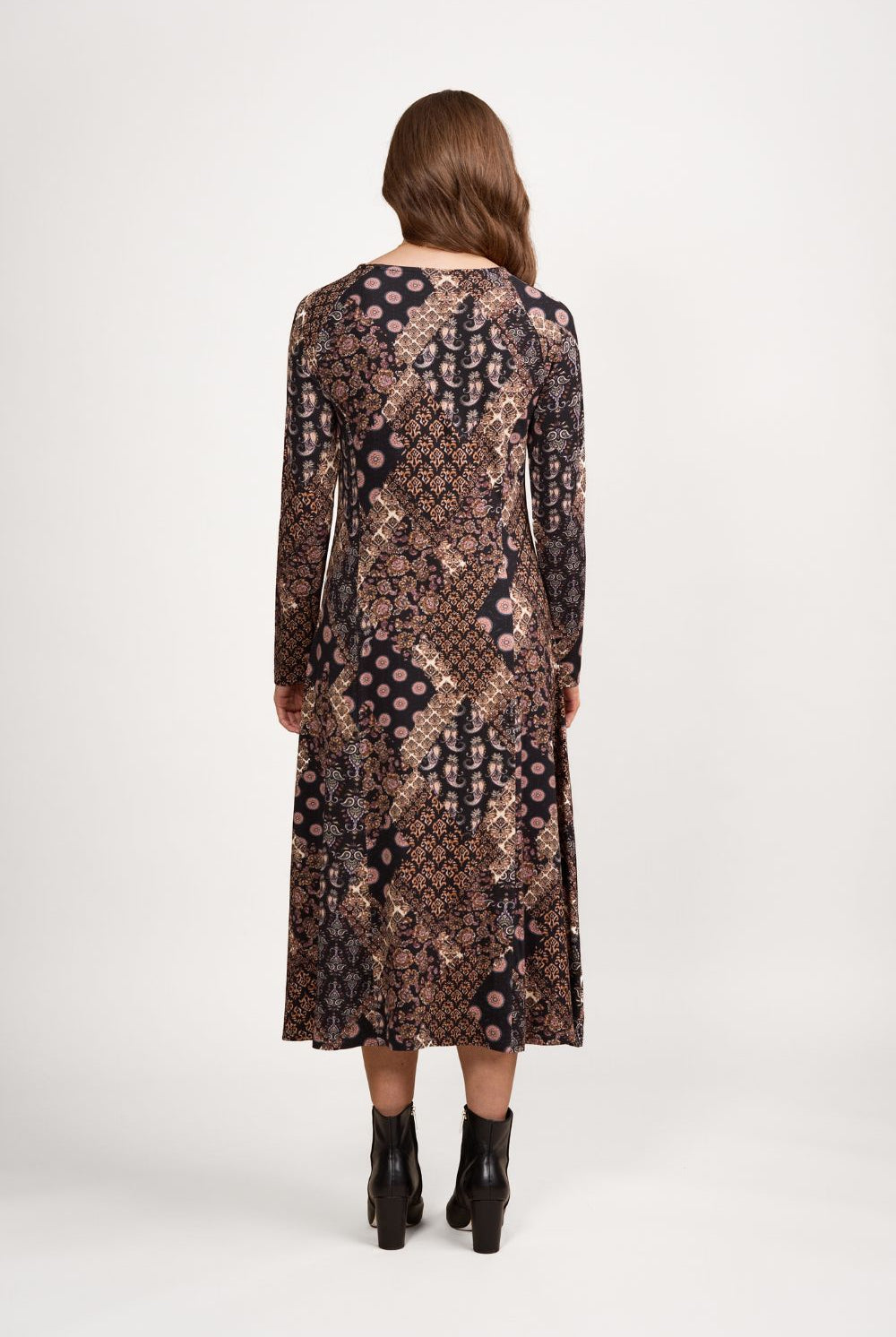 Vassalli - Longline Swing Knit Dress | Rhapsody - Dress - Silvermaple Boutique