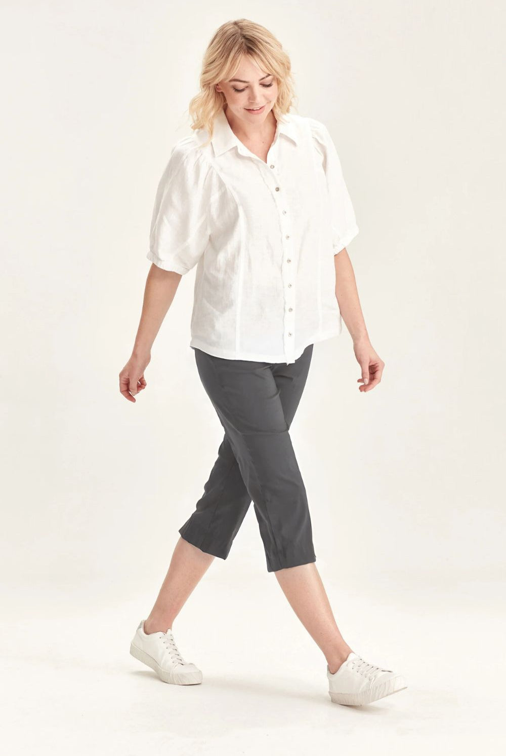 Verge - Acrobat 3/4 Pant - Pants - Silvermaple Boutique