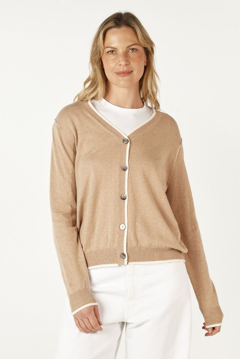 Zaket & Plover - Essential V Cardi | Oat - Knitwear - Silvermaple Boutique