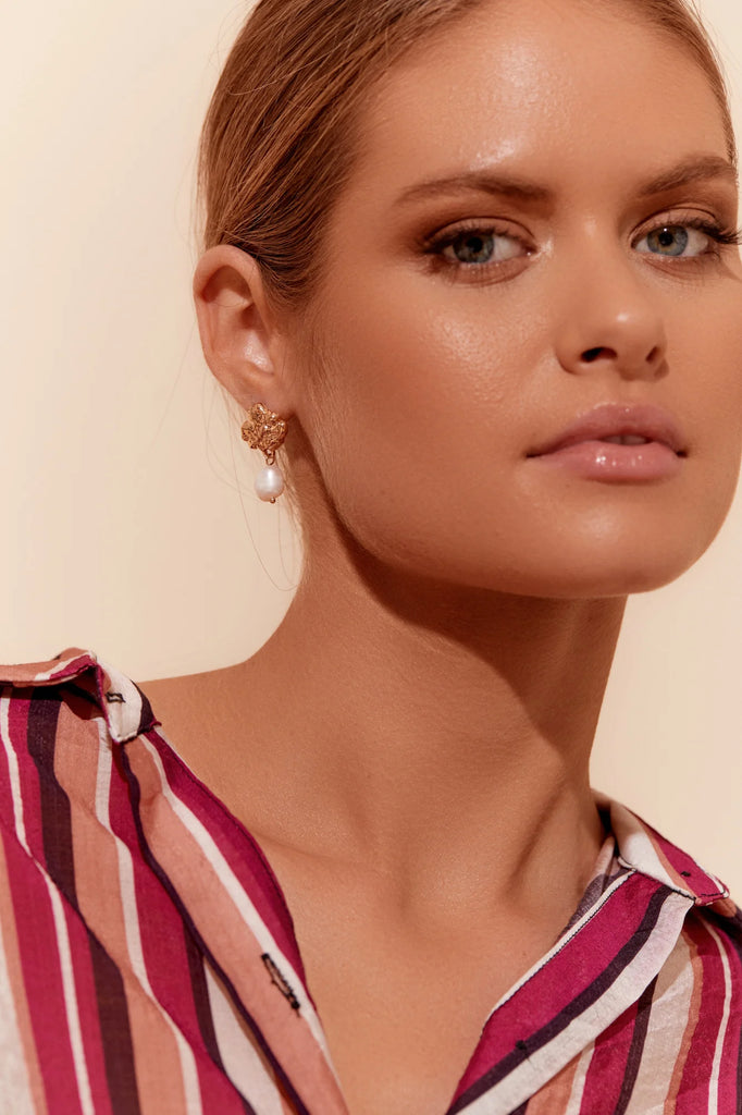 Organic Shape Pearl Drop Earrings | Gold/Cream - Silvermaple Boutique