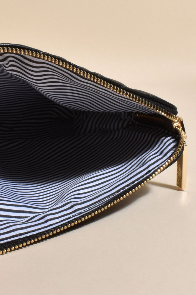 Adorne Becca Pattern Quilt Pouch | Black _Silvermaple Boutique