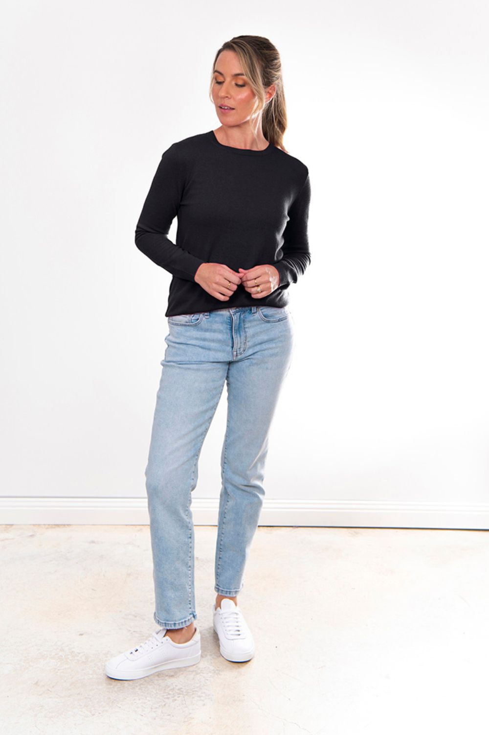 Chloe Essential Crew Neck Pullover Black Silvermaple Boutique