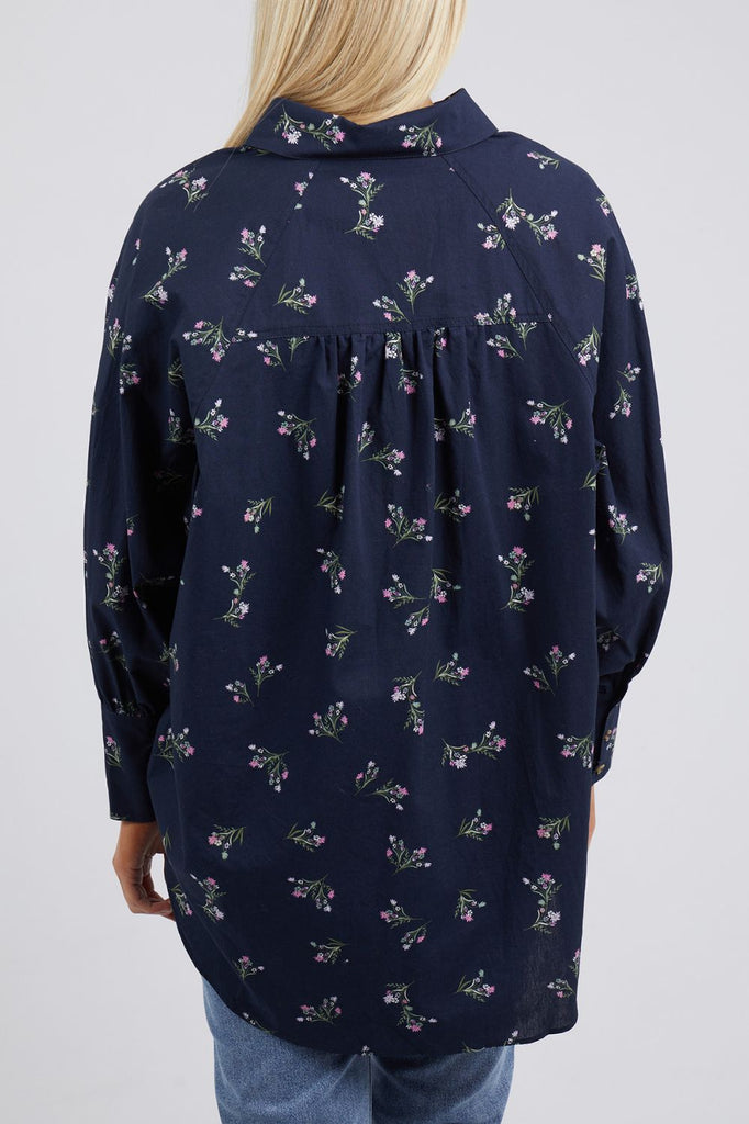 Elm Lifestyle Jolie Floral Shirt | Navy Floral_Silvermaple Boutique