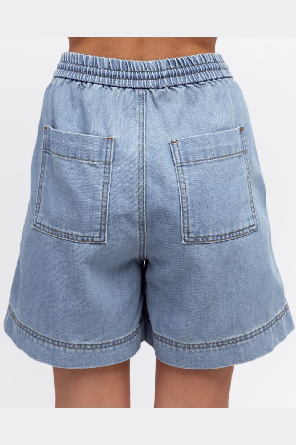 Fashion Express - Urban Denim Short | Light Wash - Shorts - Silvermaple Boutique 