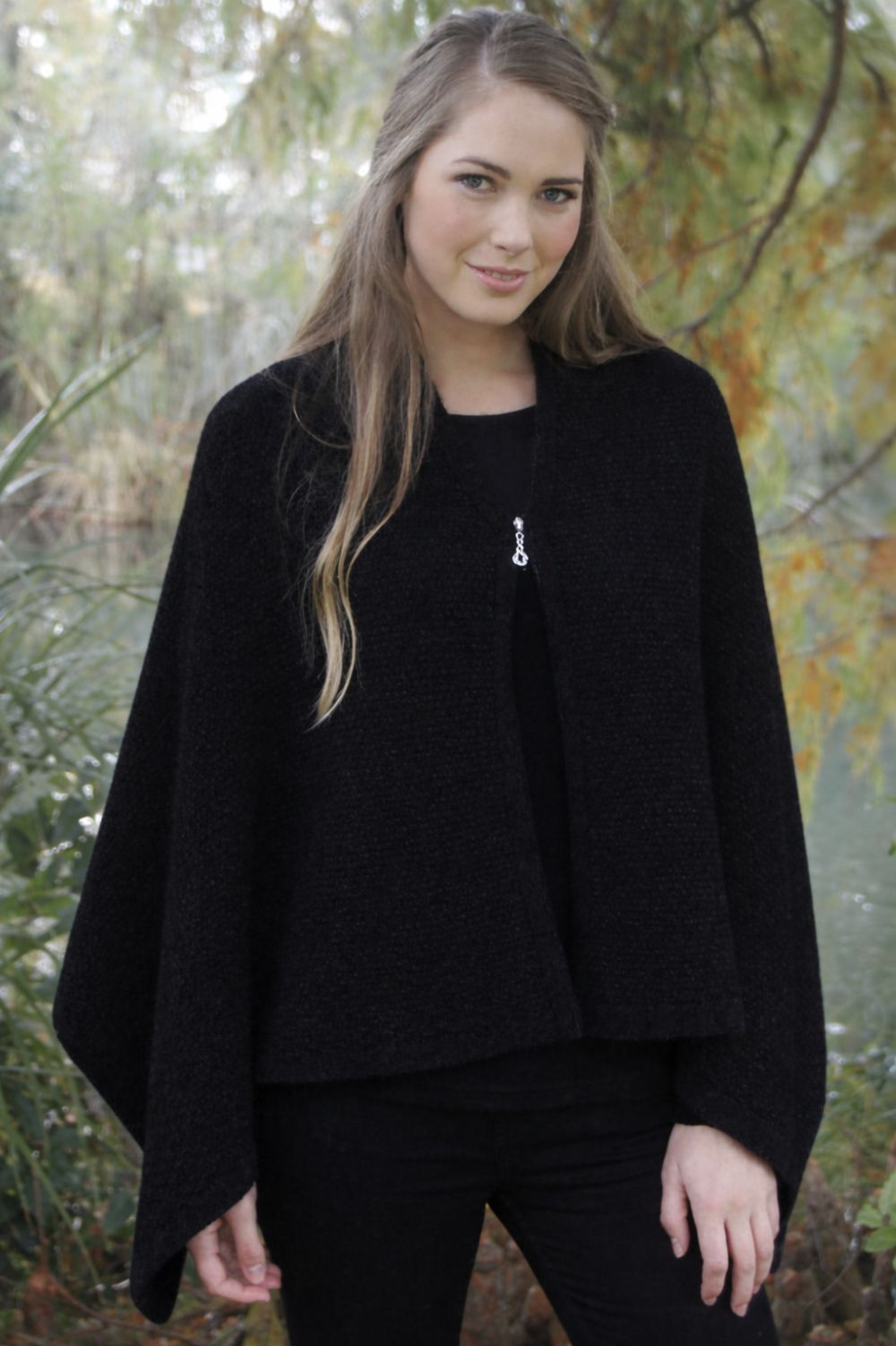 Lothlorian - Lothlorian Zippered Possum Merino Wrap | Black - Scarves & Wraps - Silvermaple Boutique 
