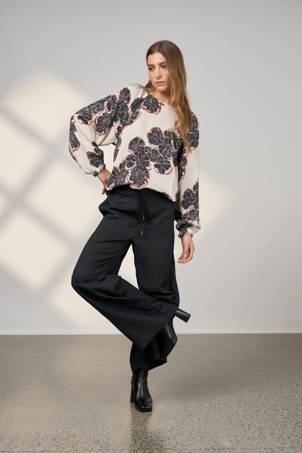 Madly Sweetly - Madly Sweetly Wood Rose Top | Pumice Multi - Top - Silvermaple Boutique 