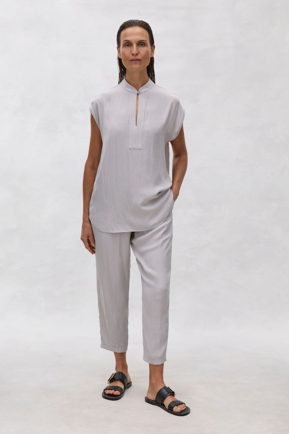 Mela Purdie - Soft Capri | Platinum - Pants - Silvermaple Boutique 