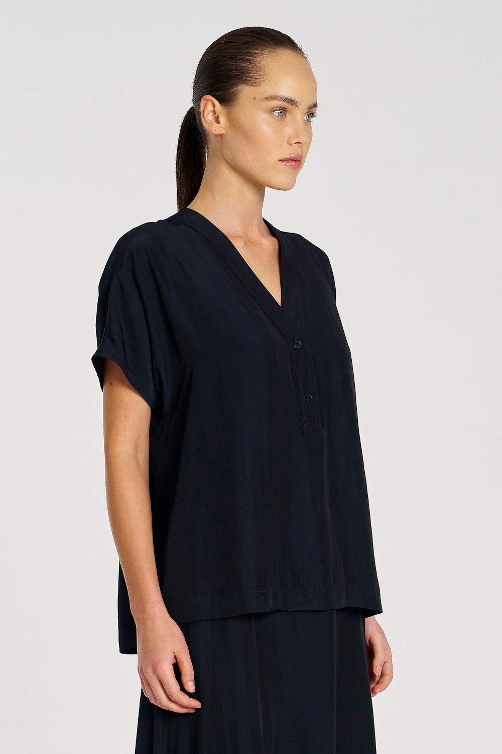 Mela Purdie - Mela Purdie Wedge Tab Shell | Navy - Top - Silvermaple Boutique 