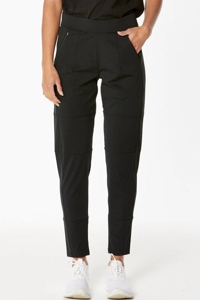 New London Jeans Witney Jogger | Black_Silvermaple Boutique