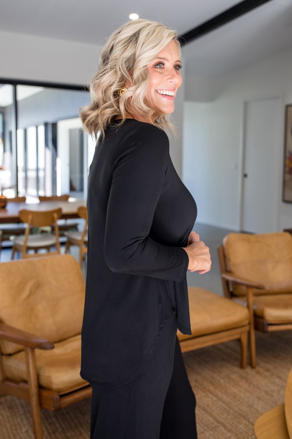 Philosophy Australia - Sophie Curve Hem Tunic | Black - Top - Silvermaple Boutique 