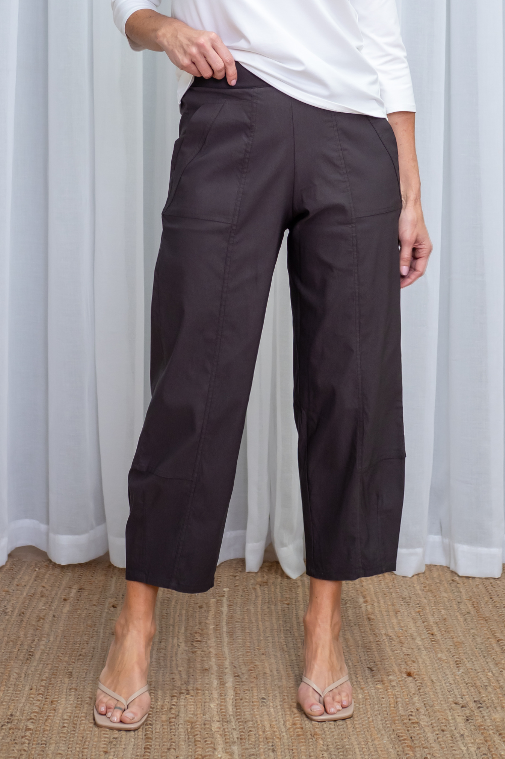 Silvermaple Collection - Aspen Barrel Leg Pant - Pants - Silvermaple Boutique 