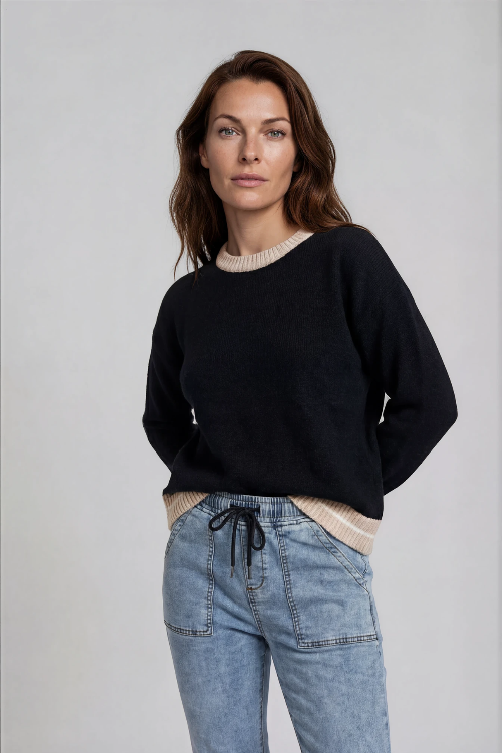 Silvermaple Collection - Clara Contrast Trim Pullover | Black - Pullover - Silvermaple Boutique 