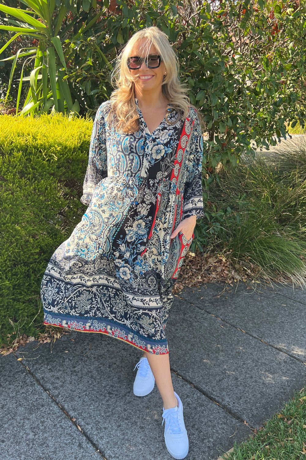 Silvermaple Collection - Erin V-Neck Dress | Porcelain Paisley - Dress - Silvermaple Boutique 