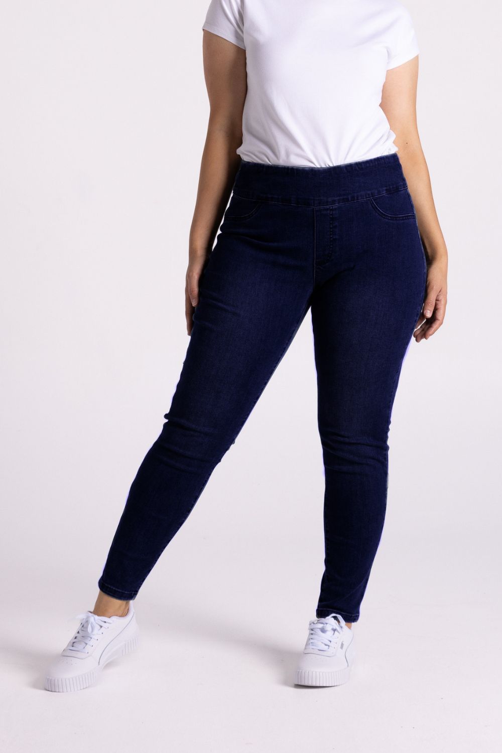 Silvermaple Collection - Kate 7/8 Pant | Indigo - Pants - Silvermaple Boutique 