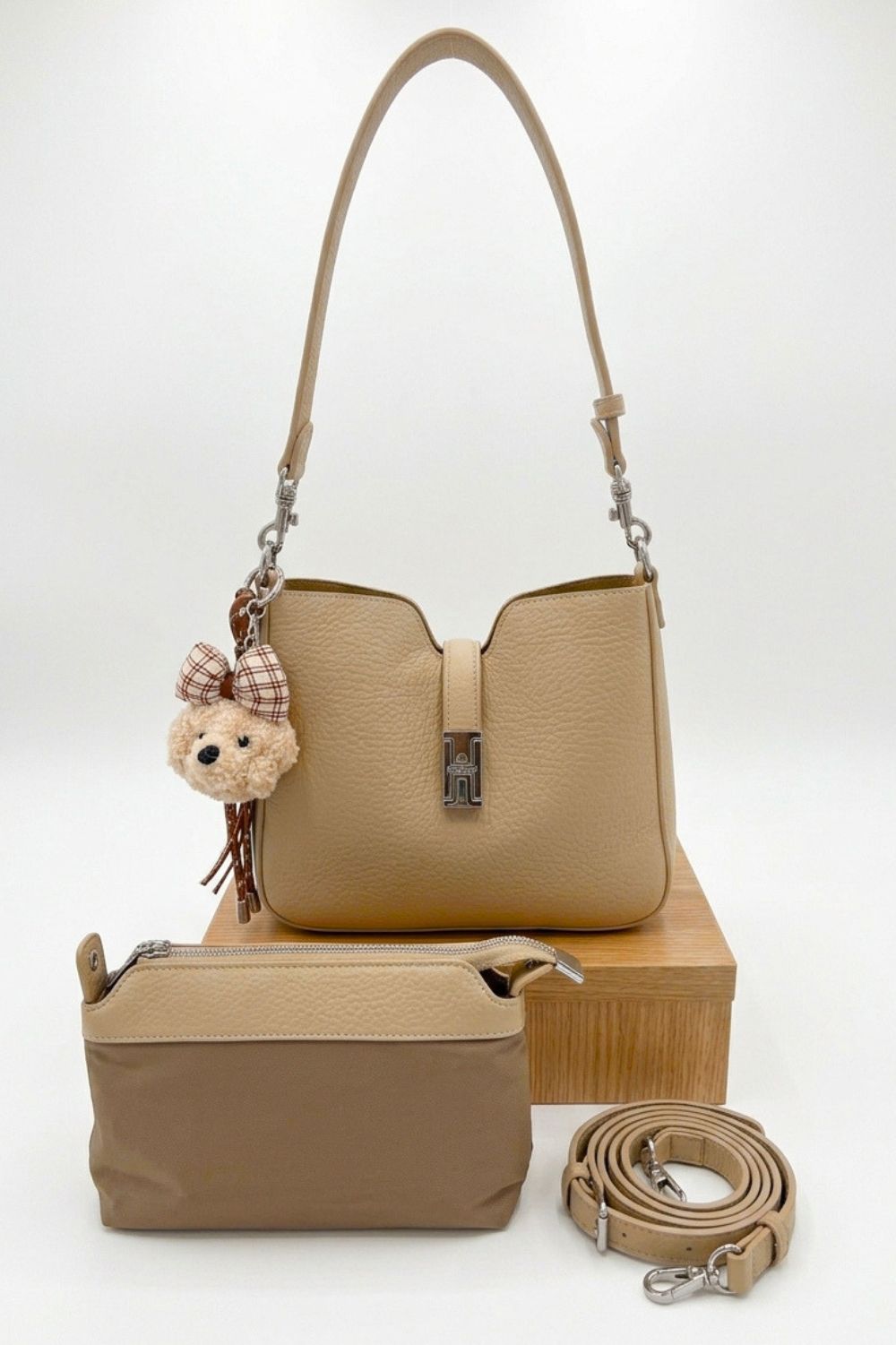 Silvermaple Collection - Monroe Shoulder Bag - Handbag - Silvermaple Boutique 