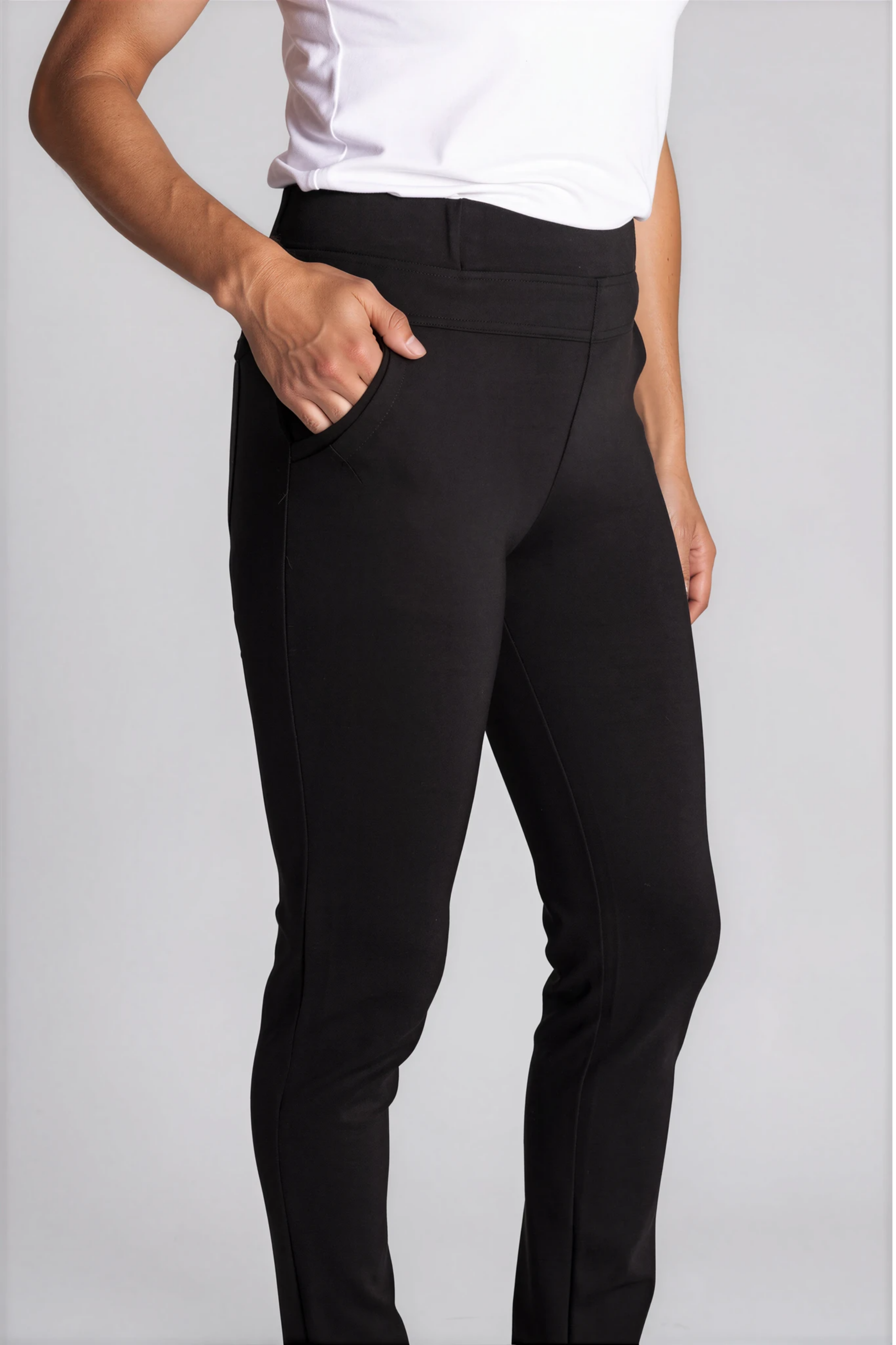 Silvermaple Collection - Naomi Ponti Pant | Black - Pants - Silvermaple Boutique 