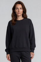 Silvermaple-Collection | Oasis-Crew-Jumper-Black