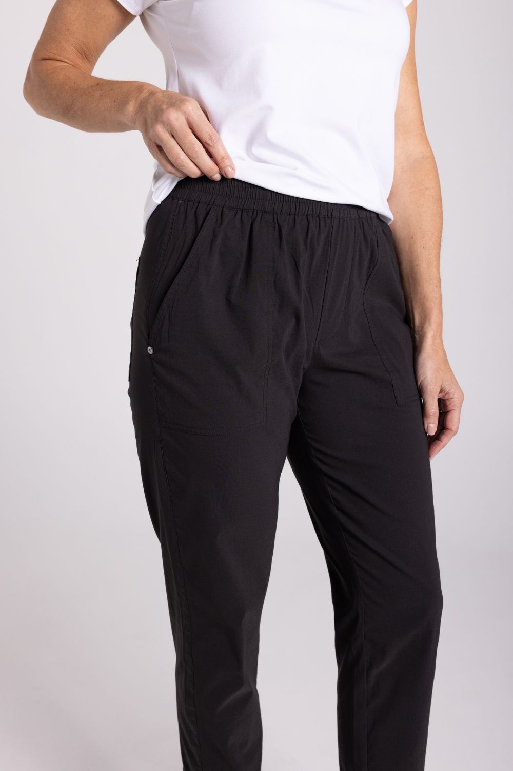 Silvermaple Collection - The Ultimate 7/8 Cuff Pant | Black - Pants - Silvermaple Boutique 