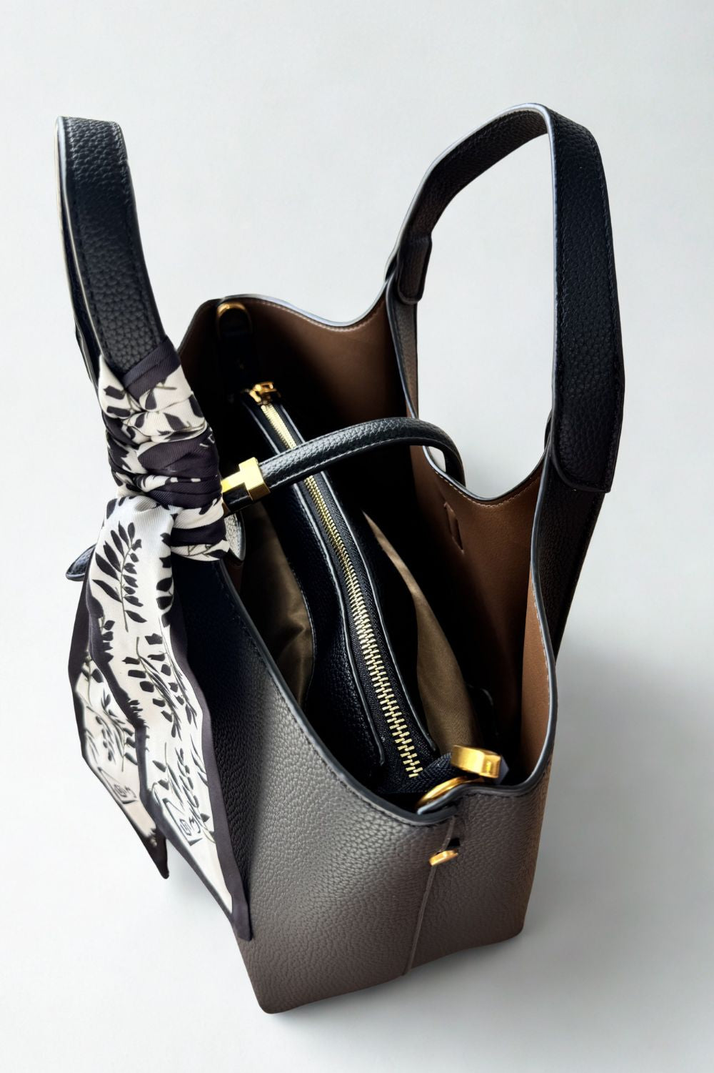 Silvermaple Collection - The Avery Handbag - Handbag - Silvermaple Boutique 