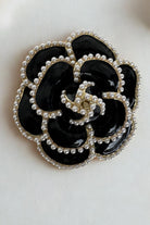 Silvermaple Collection - Vintage Pearl Flower Brooch - Jewellery - Silvermaple Boutique 