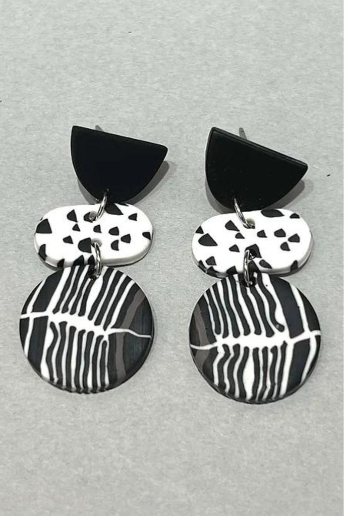 Isabella Clay Earrings | Black - Silvermaple Boutique