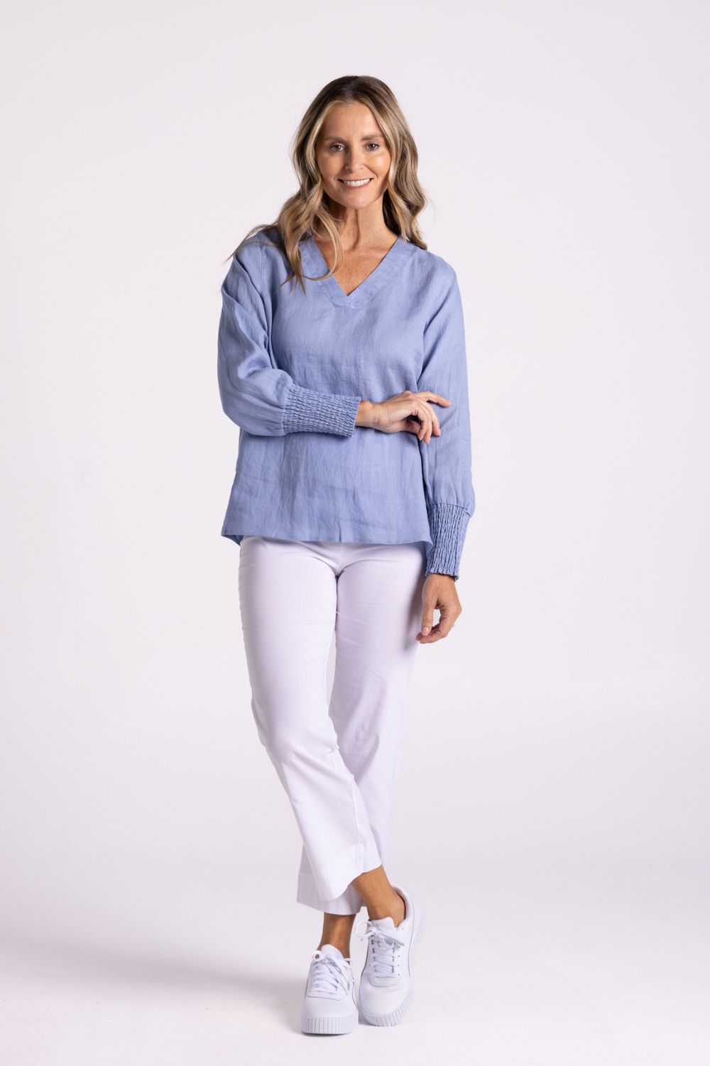 Silvermaple Collection - Carrie Linen V-Neck Top | Sky - Top - Silvermaple Boutique 