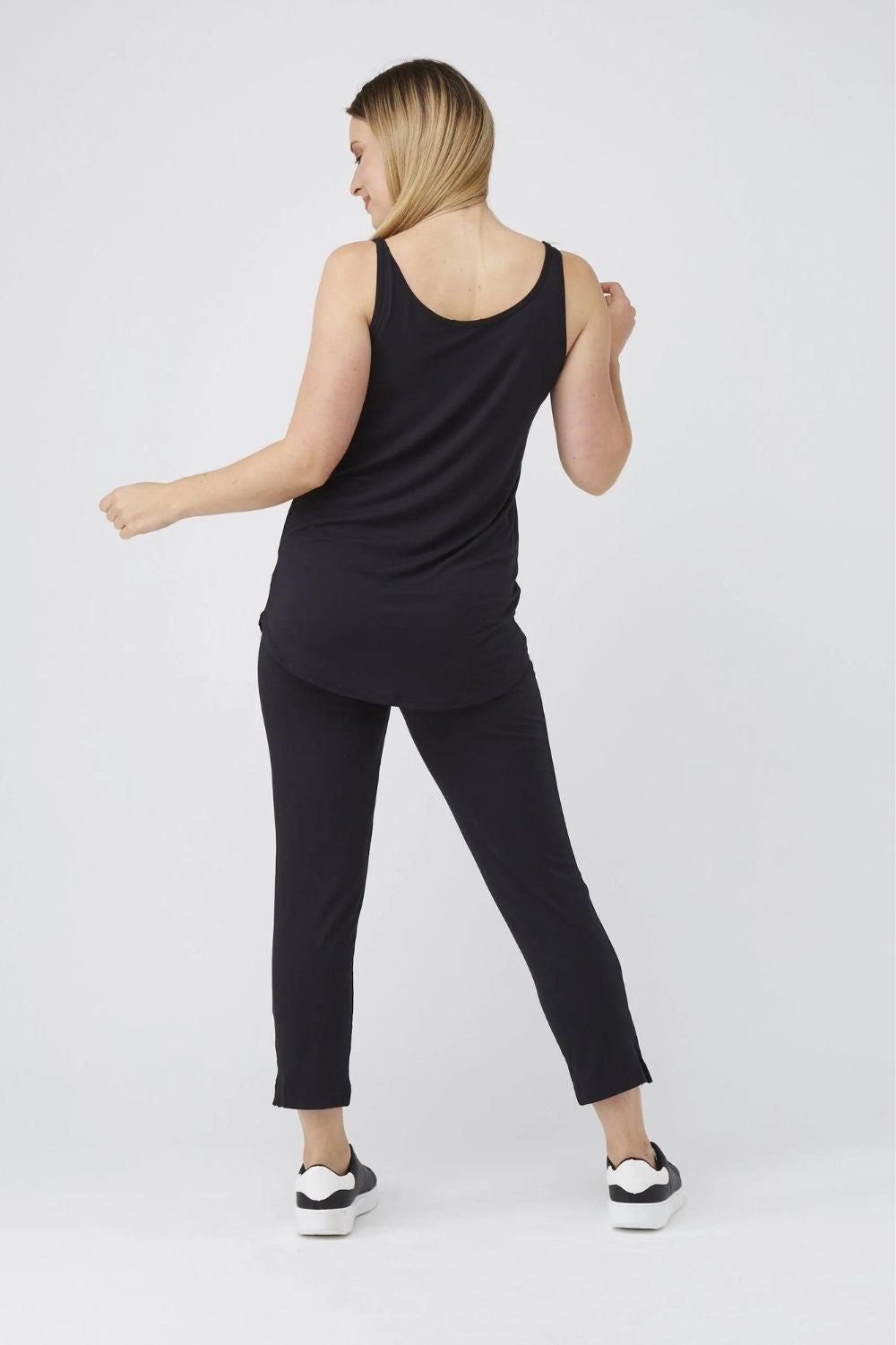 Tani - Longline Tank | Black - Singlet - Silvermaple Boutique 