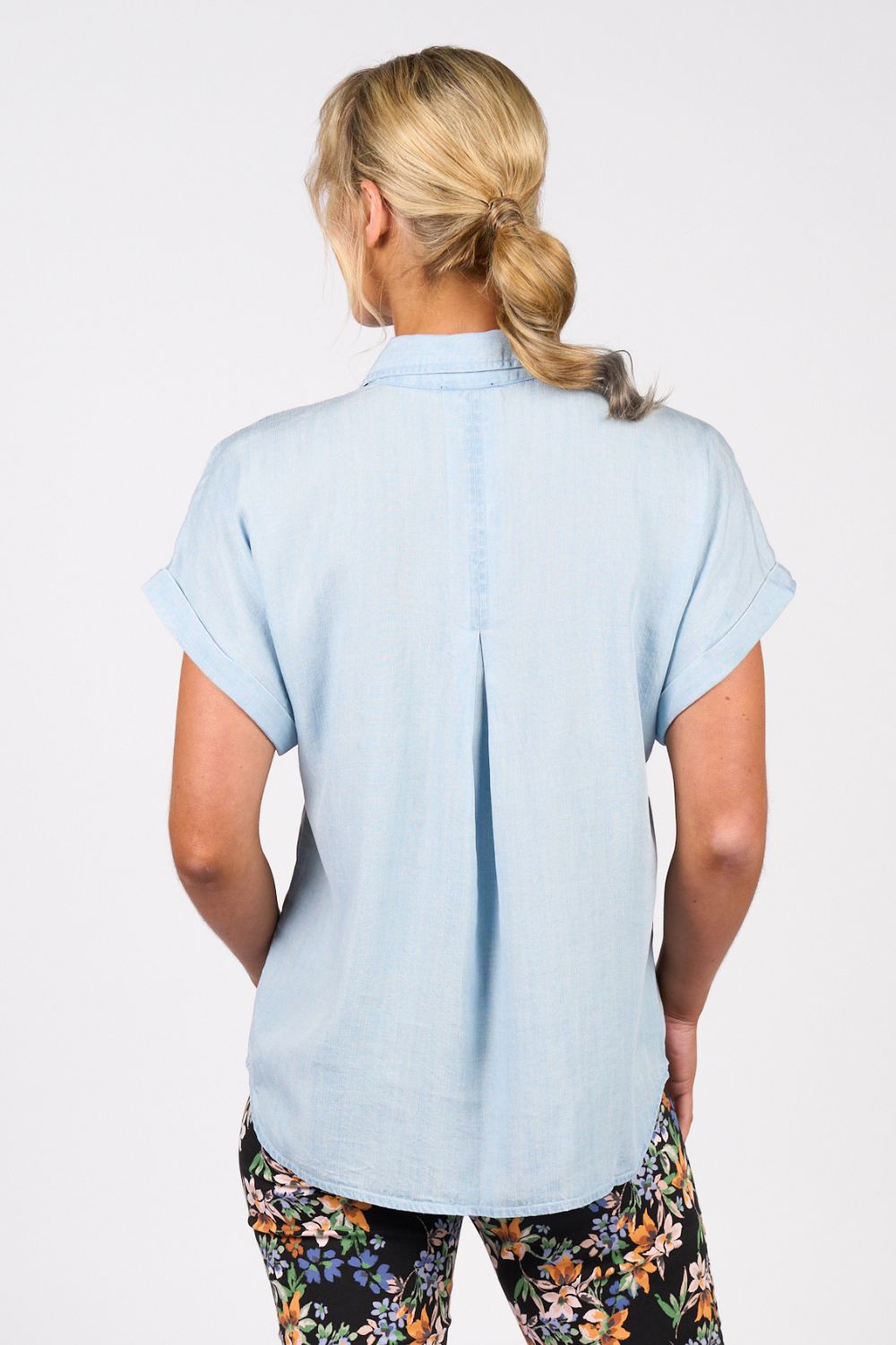 Vassalli - Chambray Shirt | Blue Hue - Shirt - Silvermaple Boutique 