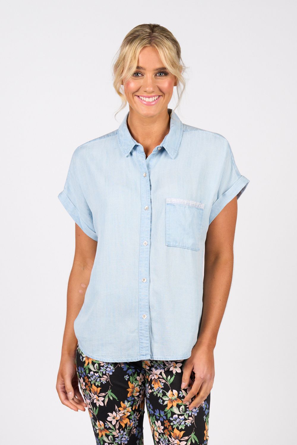 Vassalli - Chambray Shirt | Blue Hue - Shirt - Silvermaple Boutique 