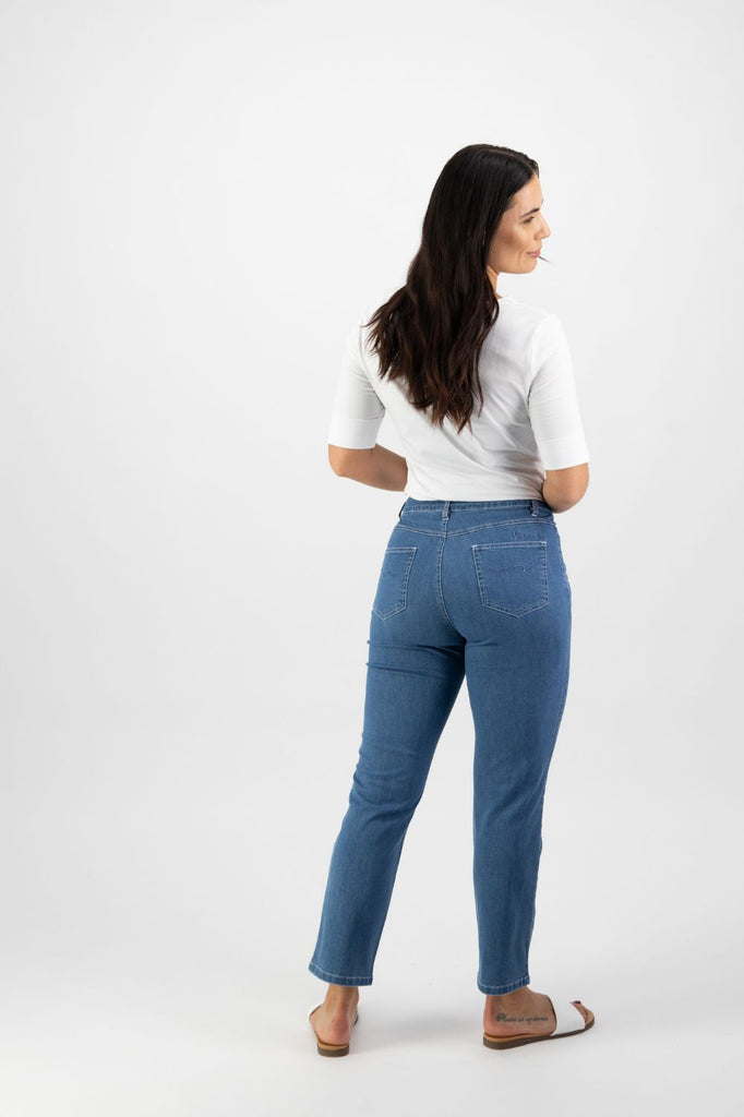 Vassalli Slim Leg 7/8 Jean | Mid Wash_Silvermaple Boutique