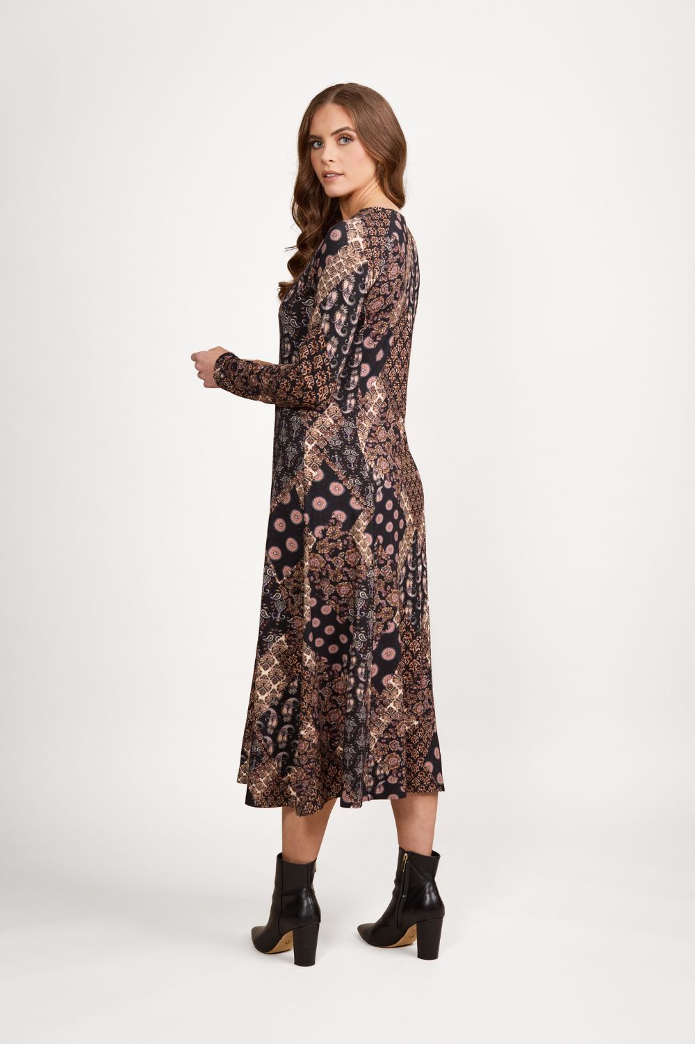 Vassalli - Longline Swing Knit Dress | Rhapsody - Dress - Silvermaple Boutique 