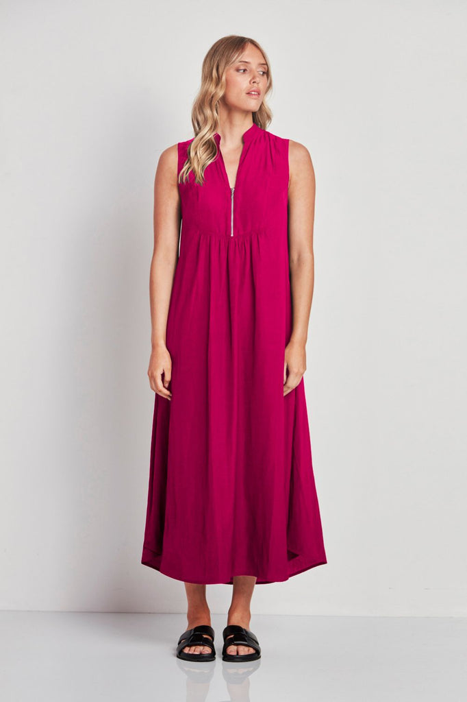 Verge Rotate Dress | Fuchsia Silvermaple_Boutique